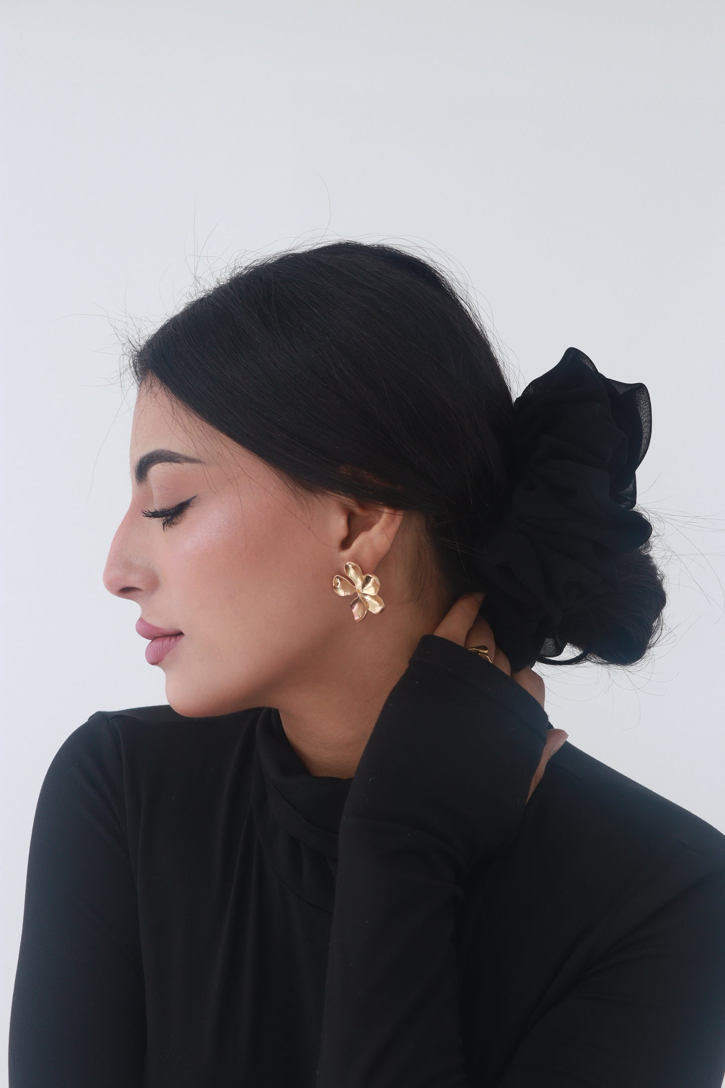 Volume Scrunchies Hair Band - Black